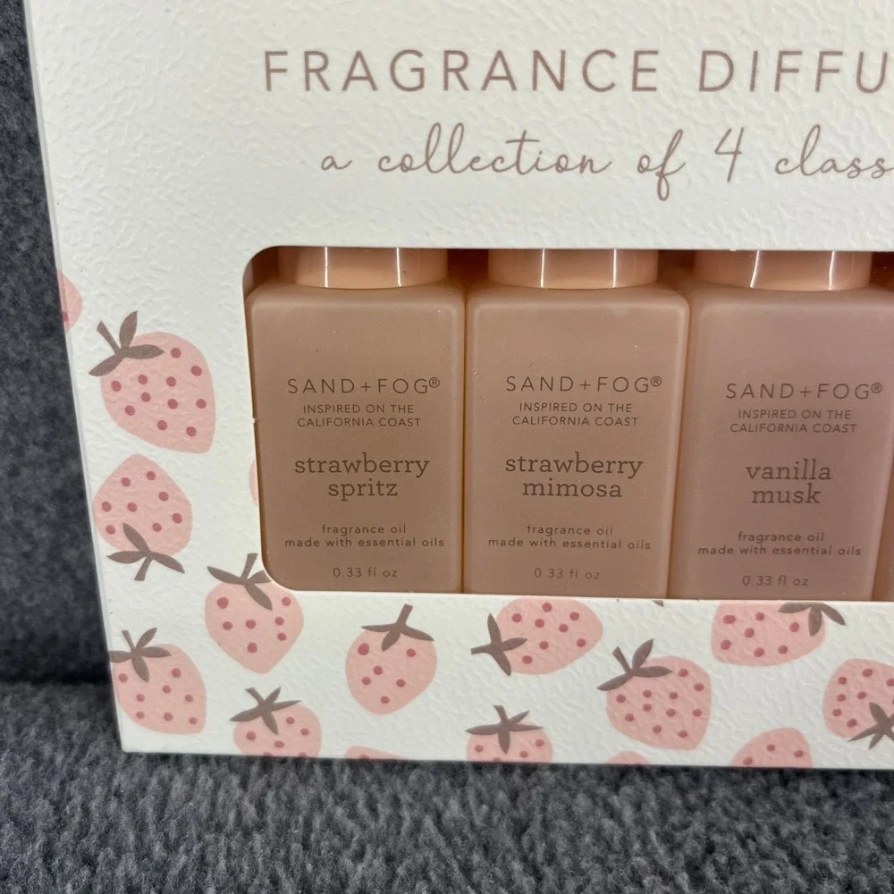 SAND + FOG Strawberry & Vanilla Variety Fragrance Diffuser Oils Set‎ 4 Pack New